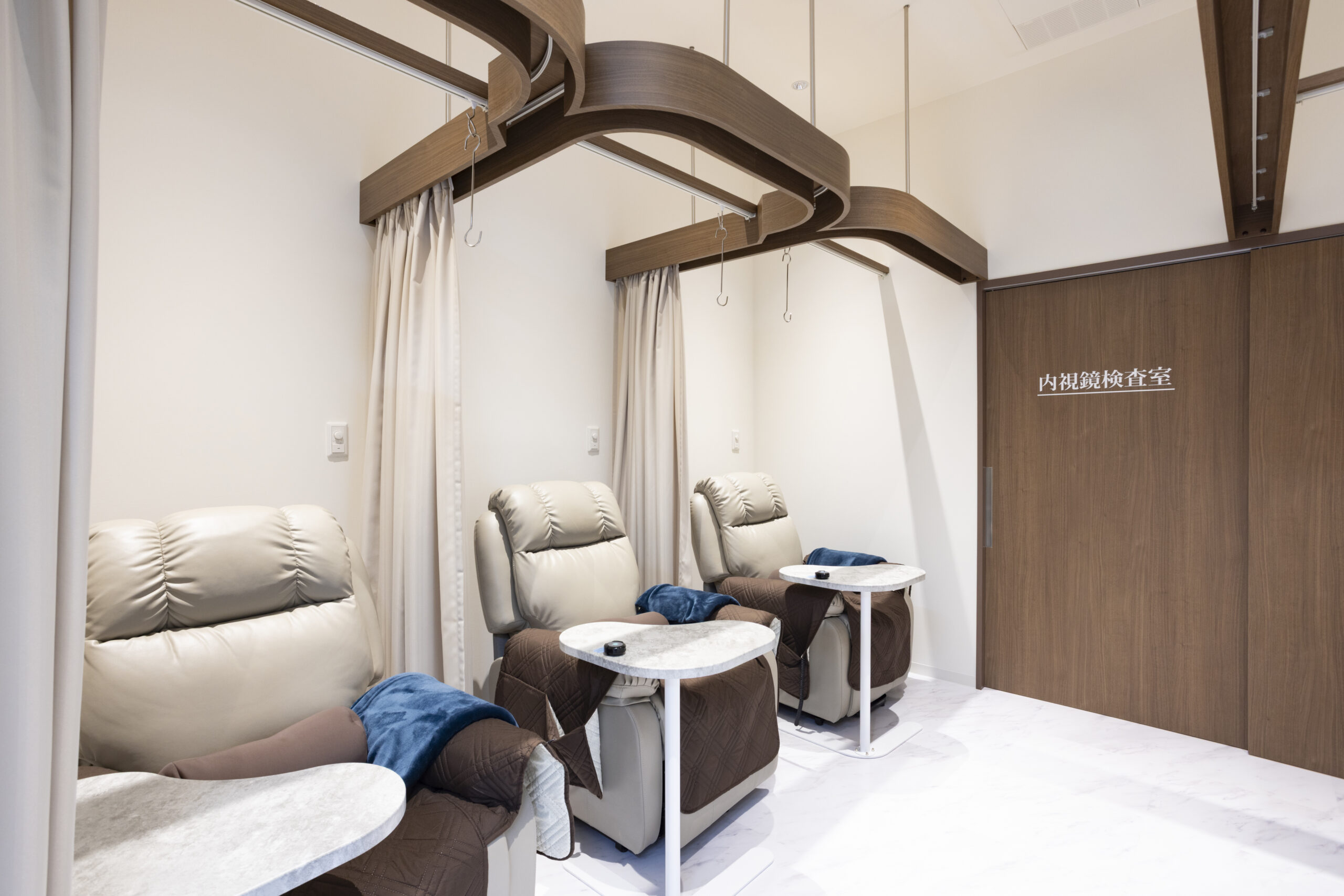 大腸カメラ前の下剤について専門医が解説